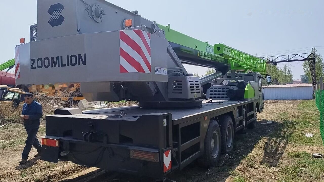Zoomlion ZTC300V Crane - Mobilkran: das Bild 5 Zoomlion ZTC300V Crane - Mobilkran: das Bild 5