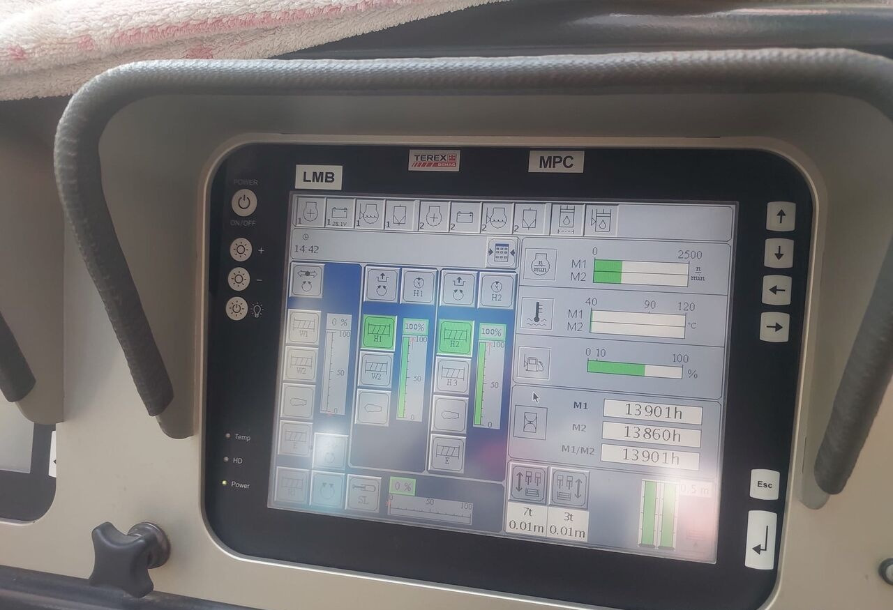 Terex Demag CC6800 - Raupenkran: das Bild 3 Terex Demag CC6800 - Raupenkran: das Bild 3