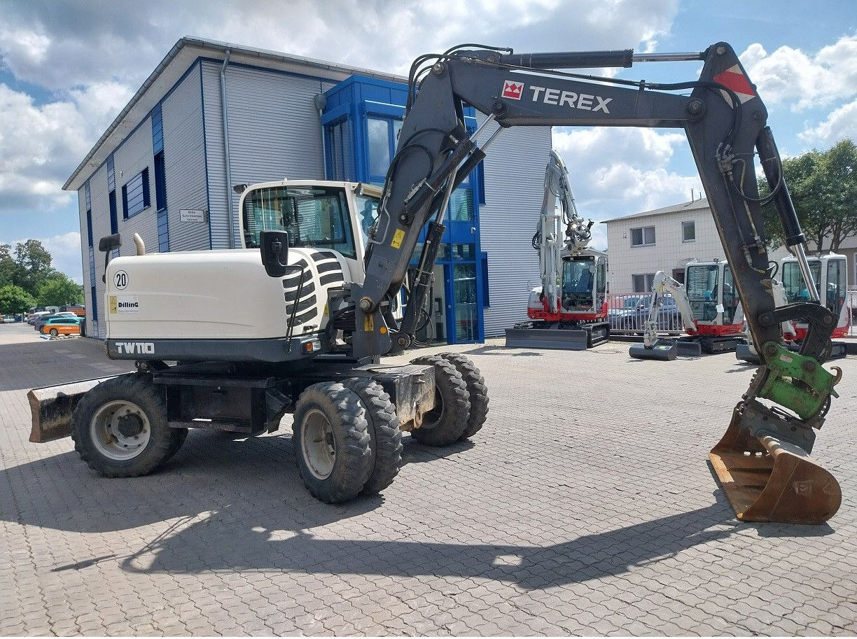 Terex TW 110 -GA IIIB Allradlenkung - Mobilbagger: das Bild 2 Terex TW 110 -GA IIIB Allradlenkung - Mobilbagger: das Bild 2