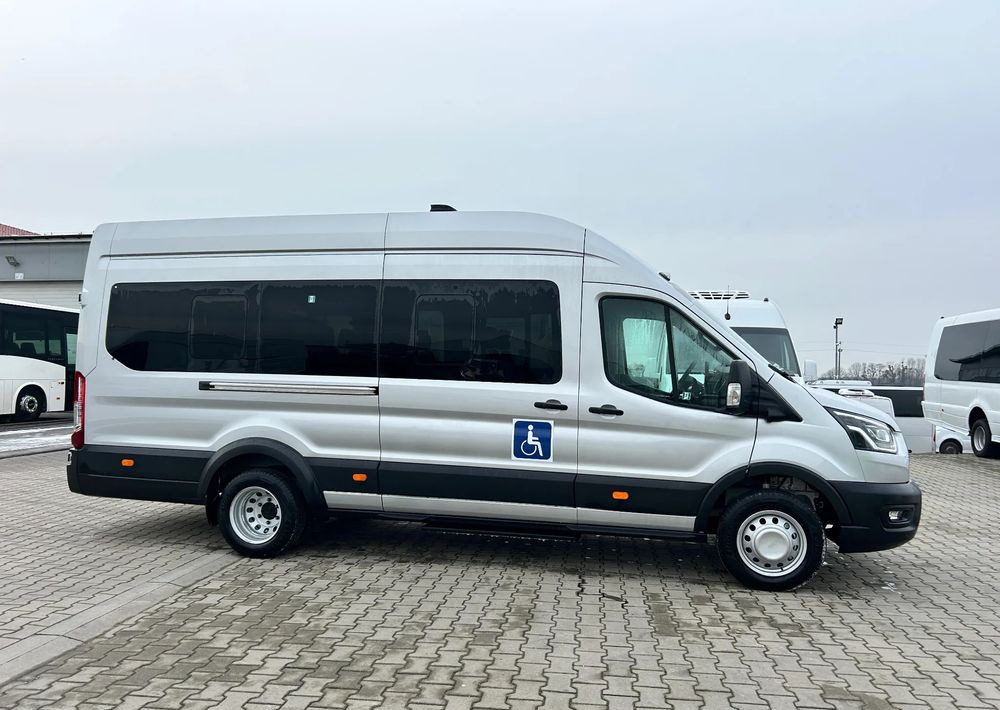 Kleinbus, Personentransporter, Zustand - NEU Ford Transit: das Bild 8