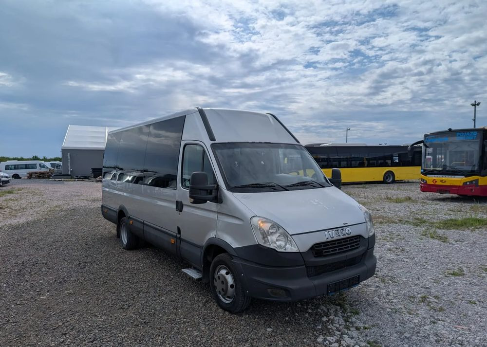 Iveco Daily 50C14 - Kleinbus, Personentransporter: das Bild 1 Iveco Daily 50C14 - Kleinbus, Personentransporter: das Bild 1