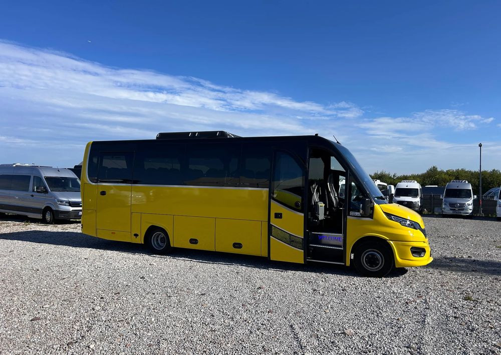 Iveco Daily - Kleinbus, Personentransporter: das Bild 3 Iveco Daily - Kleinbus, Personentransporter: das Bild 3