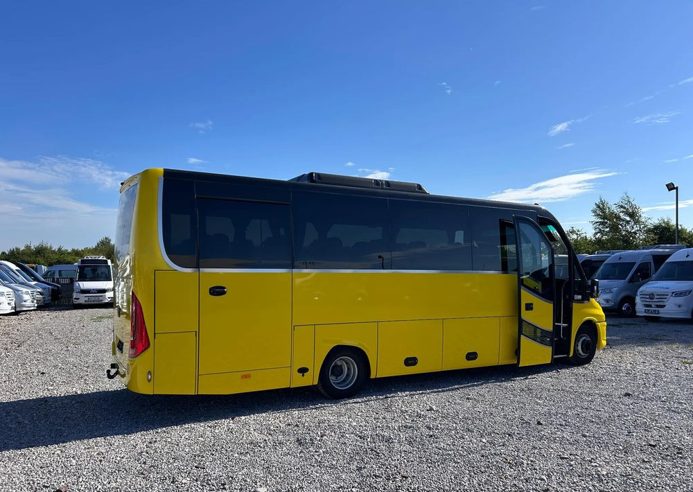 Iveco Daily - Kleinbus, Personentransporter: das Bild 4 Iveco Daily - Kleinbus, Personentransporter: das Bild 4