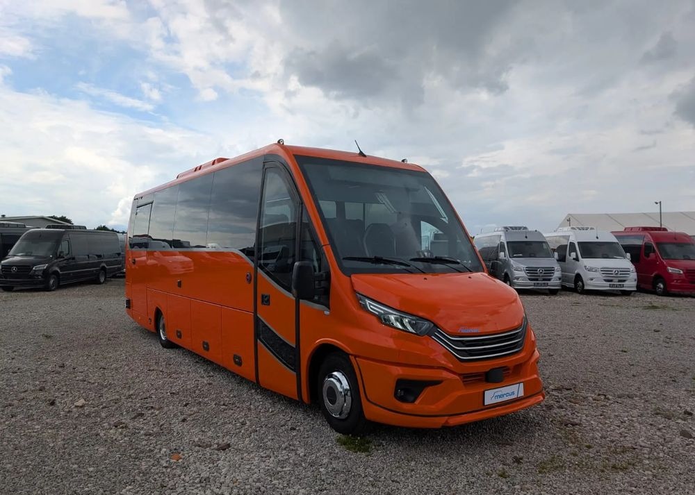 Iveco Daily - Kleinbus, Personentransporter: das Bild 2 Iveco Daily - Kleinbus, Personentransporter: das Bild 2