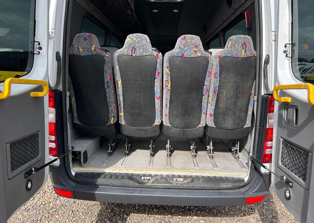 Mercedes-Benz Sprinter 516 - Kleinbus, Personentransporter: das Bild 5 Mercedes-Benz Sprinter 516 - Kleinbus, Personentransporter: das Bild 5