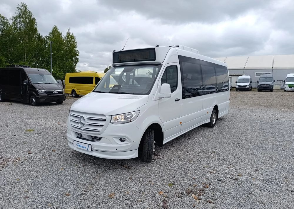 Kleinbus, Personentransporter, Zustand - NEU Mercedes-Benz Sprinter 517: das Bild 12