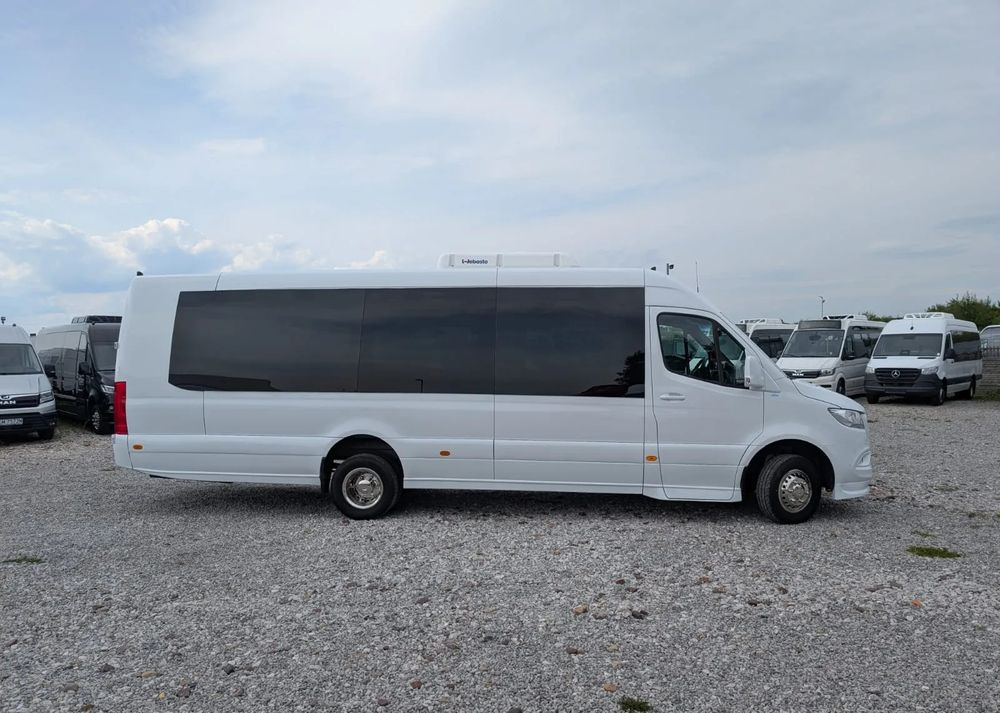 Mercedes-Benz Sprinter 517 - Kleinbus, Personentransporter: das Bild 3 Mercedes-Benz Sprinter 517 - Kleinbus, Personentransporter: das Bild 3