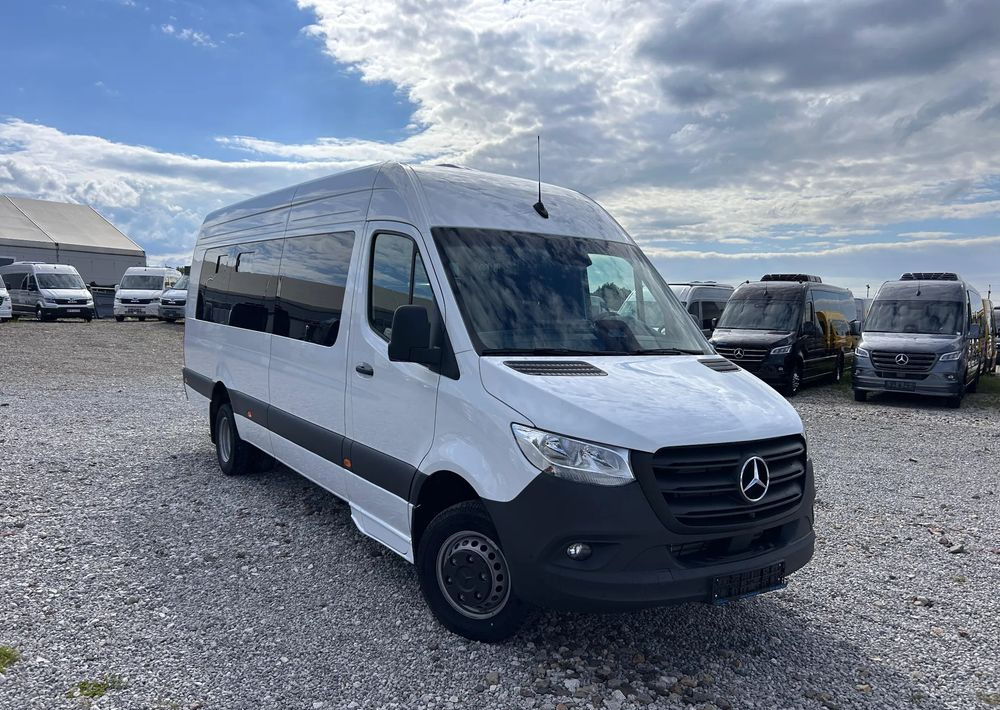 Mercedes-Benz Sprinter 517 - Kleinbus, Personentransporter: das Bild 1 Mercedes-Benz Sprinter 517 - Kleinbus, Personentransporter: das Bild 1