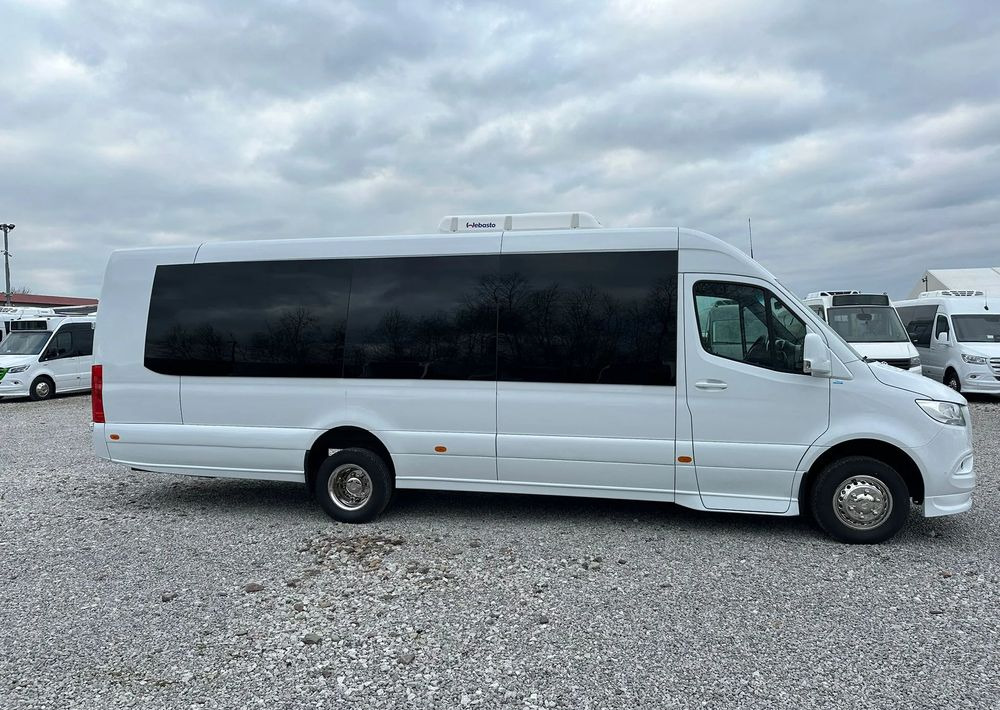 Mercedes-Benz Sprinter 517 - Kleinbus, Personentransporter: das Bild 2 Mercedes-Benz Sprinter 517 - Kleinbus, Personentransporter: das Bild 2
