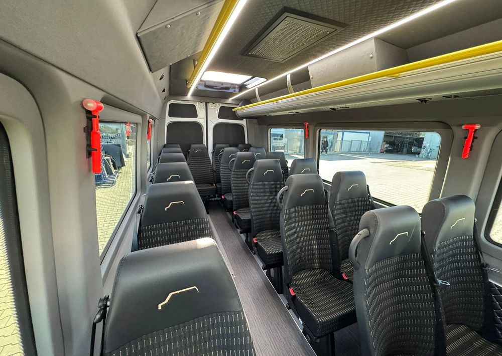 Kleinbus, Personentransporter, Zustand - NEU Mercedes-Benz Sprinter 517: das Bild 20