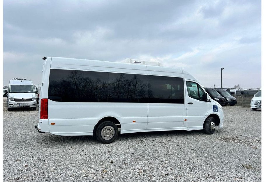 Mercedes-Benz Sprinter 517 - Kleinbus, Personentransporter: das Bild 4 Mercedes-Benz Sprinter 517 - Kleinbus, Personentransporter: das Bild 4