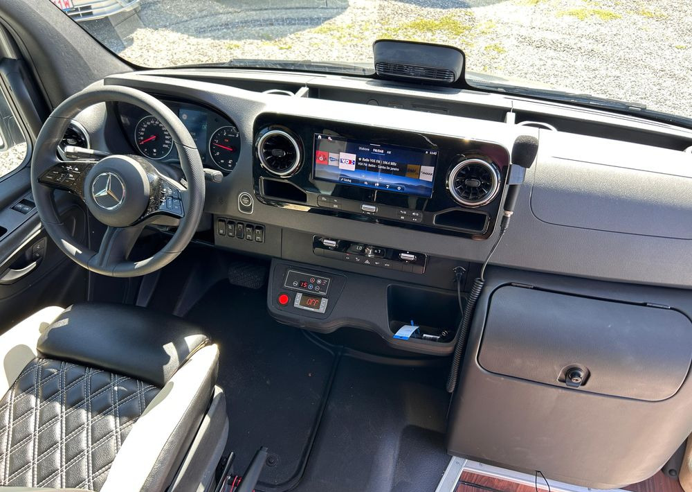 Kleinbus, Personentransporter, Zustand - NEU Mercedes-Benz Sprinter 519: das Bild 13