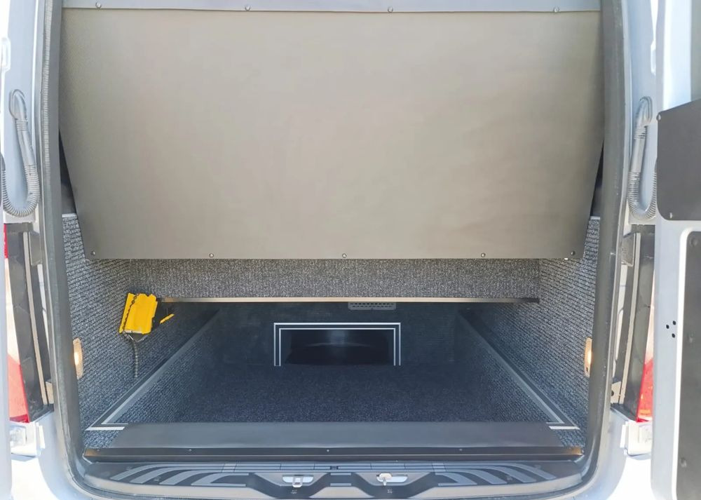 Mercedes-Benz Sprinter 519 - Kleinbus, Personentransporter: das Bild 4 Mercedes-Benz Sprinter 519 - Kleinbus, Personentransporter: das Bild 4