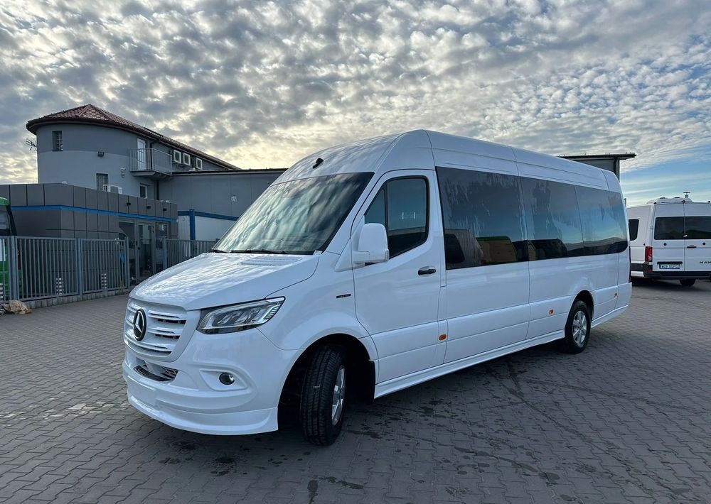 Mercedes-Benz Sprinter - Kleinbus, Elektrobus: das Bild 2 Mercedes-Benz Sprinter - Kleinbus, Elektrobus: das Bild 2