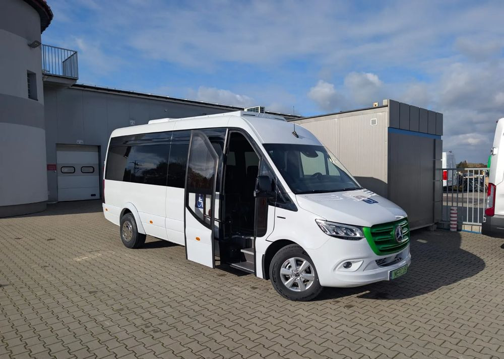 Mercedes-Benz eSprinter - Kleinbus, Elektrobus: das Bild 2 Mercedes-Benz eSprinter - Kleinbus, Elektrobus: das Bild 2