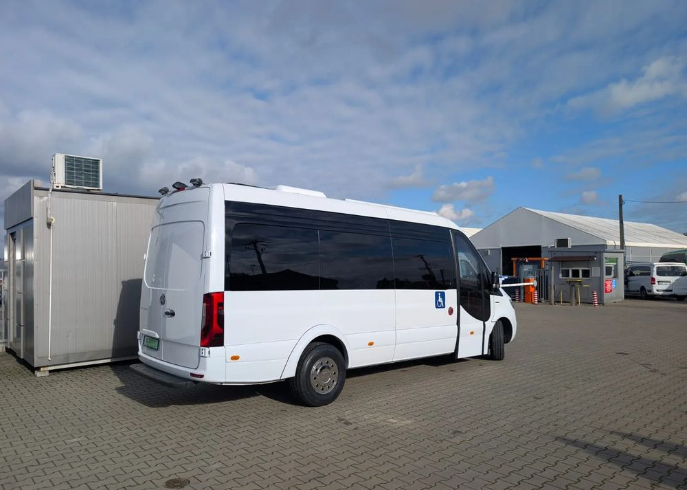 Mercedes-Benz eSprinter - Kleinbus, Elektrobus: das Bild 5 Mercedes-Benz eSprinter - Kleinbus, Elektrobus: das Bild 5