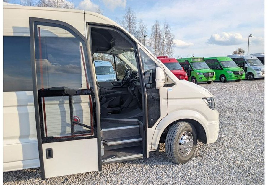 Kleinbus, Personentransporter Volkswagen Crafter: das Bild 13