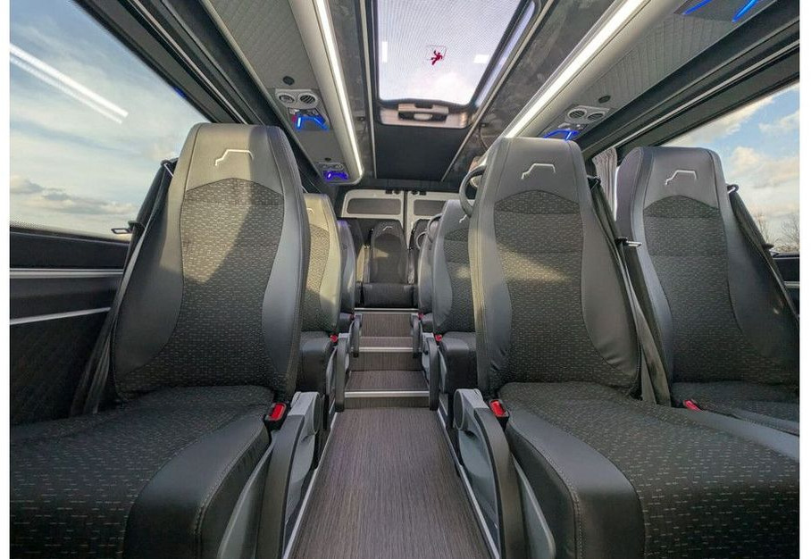 Kleinbus, Personentransporter Volkswagen Crafter: das Bild 20