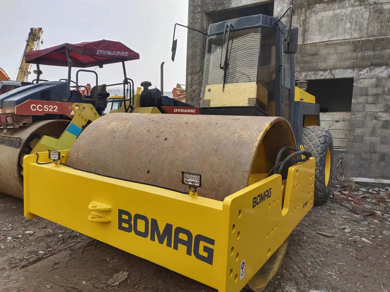 BOMAG BW 217D - Walzenzug: das Bild 2 BOMAG BW 217D - Walzenzug: das Bild 2
