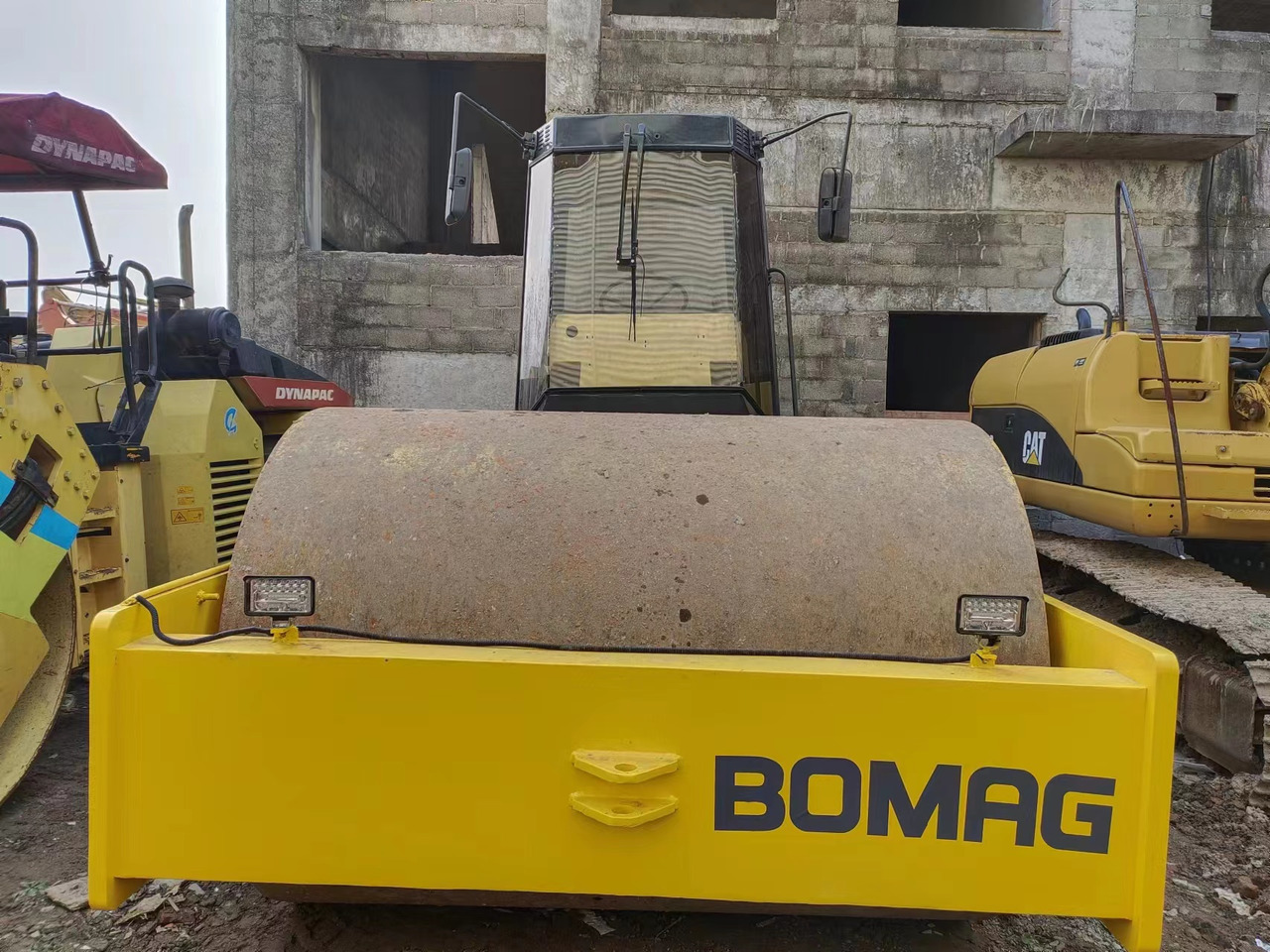 BOMAG BW 217D - Walzenzug: das Bild 3 BOMAG BW 217D - Walzenzug: das Bild 3