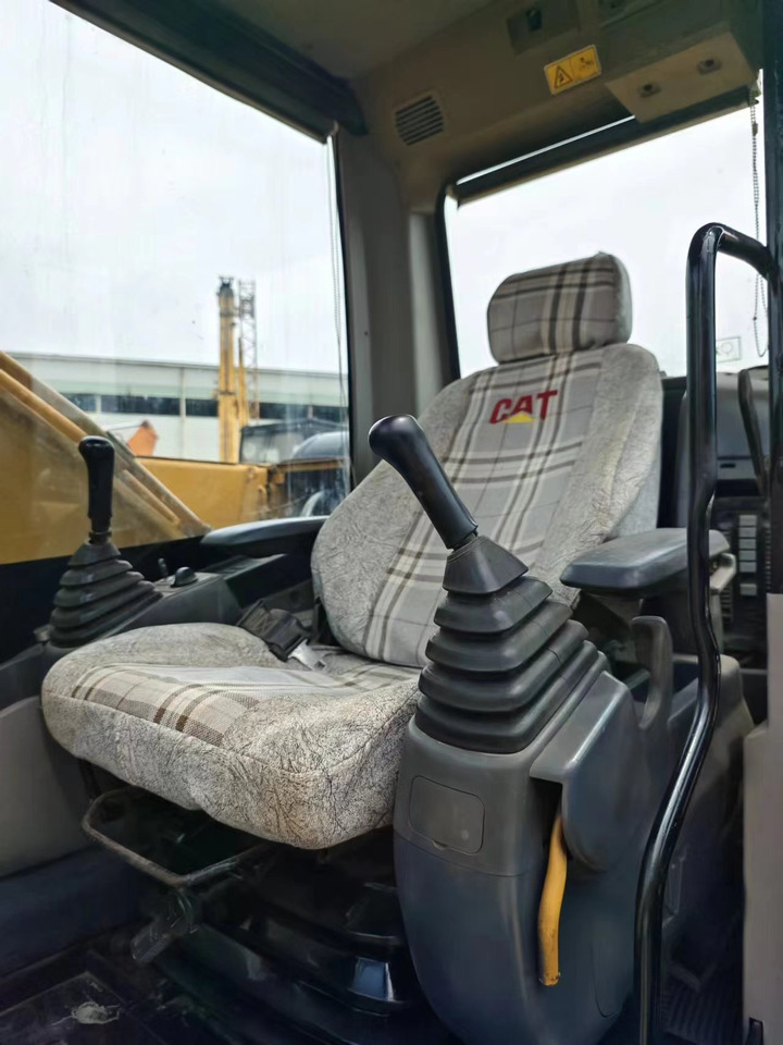 CAT 320D 320D2 320DL - Kettenbagger: das Bild 5 CAT 320D 320D2 320DL - Kettenbagger: das Bild 5