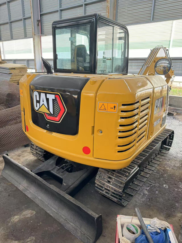 CATERPILLAR 305.5E2 - Minibagger: das Bild 2 CATERPILLAR 305.5E2 - Minibagger: das Bild 2