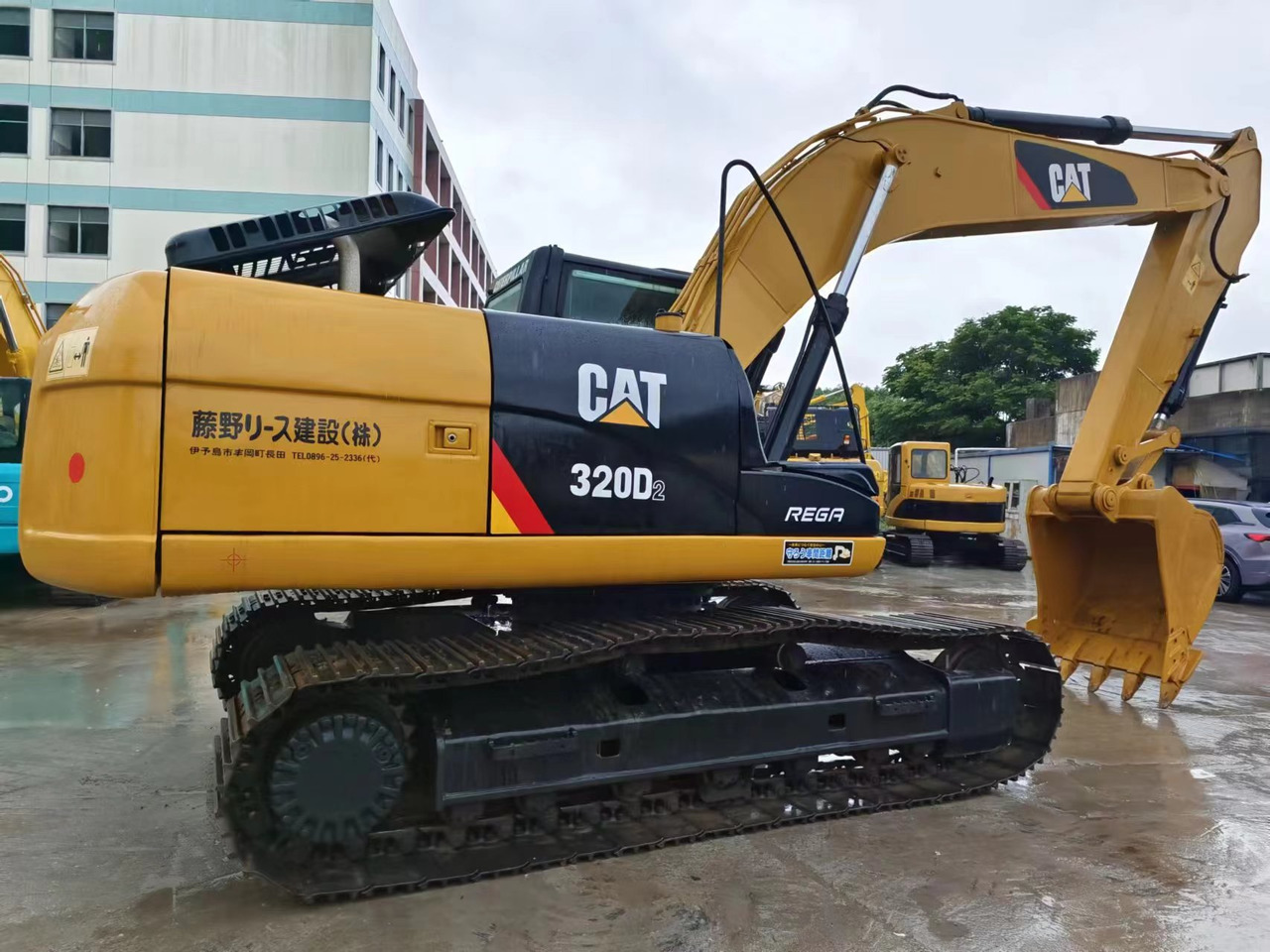 CATERPILLAR 320D2 CAT - Kettenbagger: das Bild 1 CATERPILLAR 320D2 CAT - Kettenbagger: das Bild 1