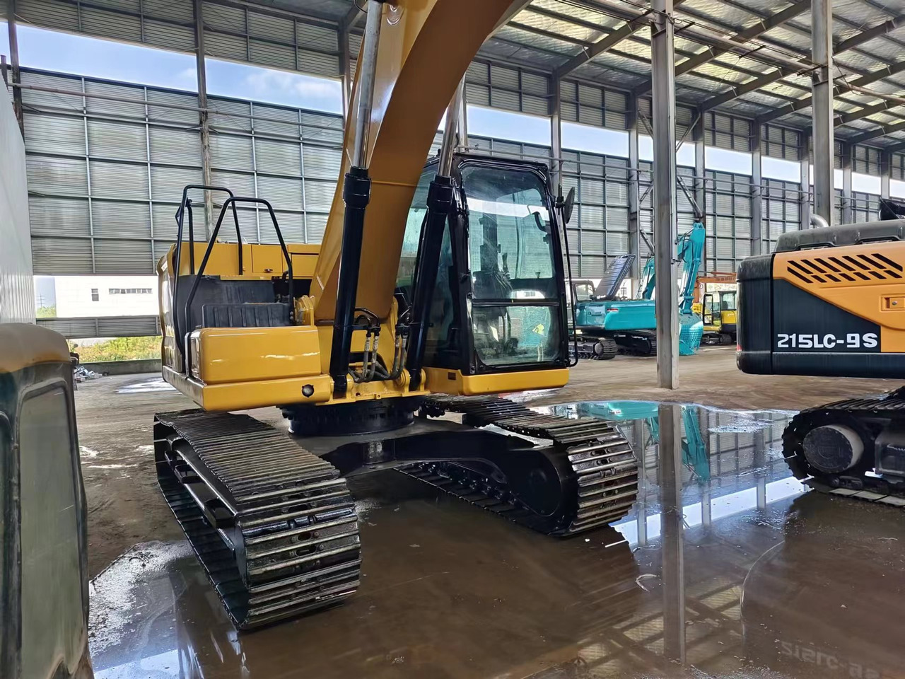 CATERPILLAR 320GC CAT 320 - Kettenbagger: das Bild 5 CATERPILLAR 320GC CAT 320 - Kettenbagger: das Bild 5