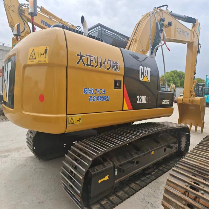 CATERPILLAR CAT 320DL Japan caterpillar brand new - Kettenbagger: das Bild 2 CATERPILLAR CAT 320DL Japan caterpillar brand new - Kettenbagger: das Bild 2