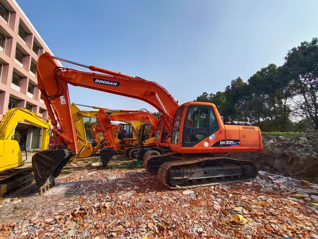 DOOSAN DH225LC-7 - Kettenbagger: das Bild 1 DOOSAN DH225LC-7 - Kettenbagger: das Bild 1
