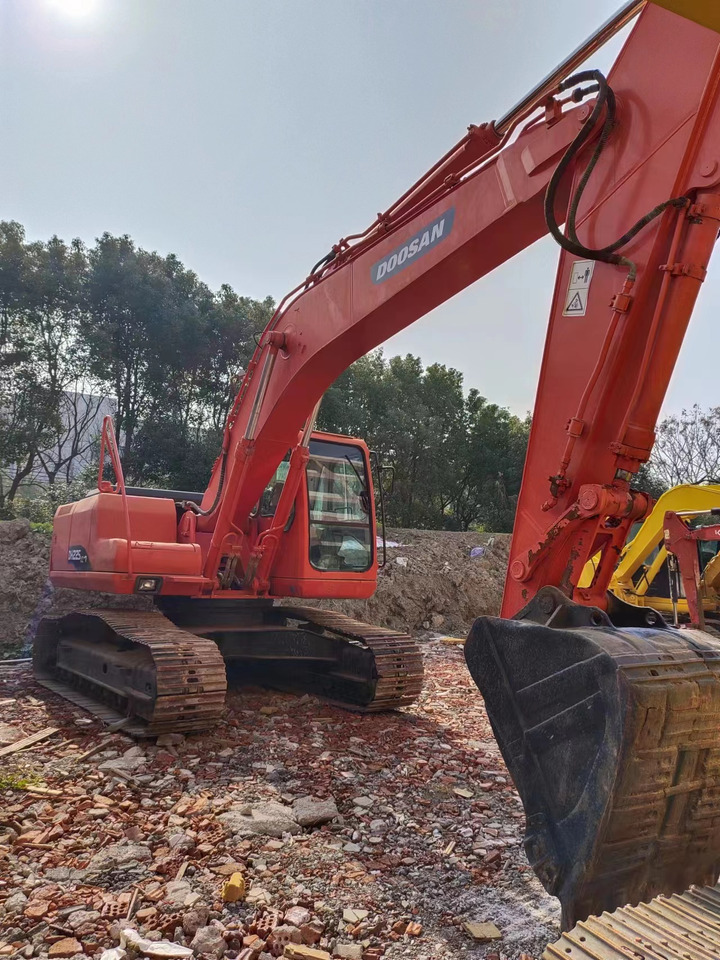 DOOSAN DH225LC-7 - Kettenbagger: das Bild 5 DOOSAN DH225LC-7 - Kettenbagger: das Bild 5