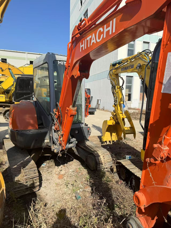 HITACHI ZX40U - Minibagger: das Bild 4 HITACHI ZX40U - Minibagger: das Bild 4
