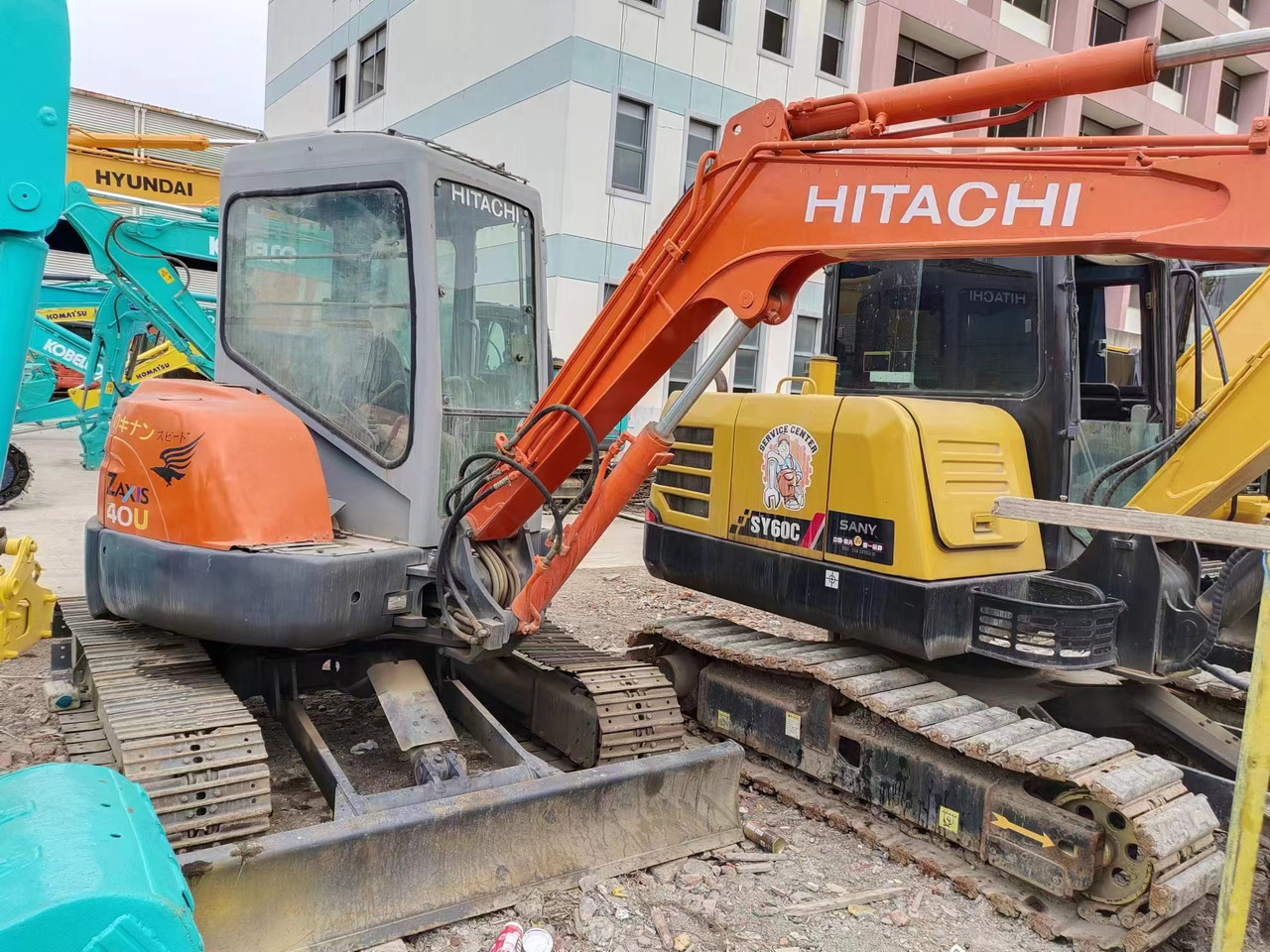 HITACHI ZX40U - Minibagger: das Bild 4 HITACHI ZX40U - Minibagger: das Bild 4