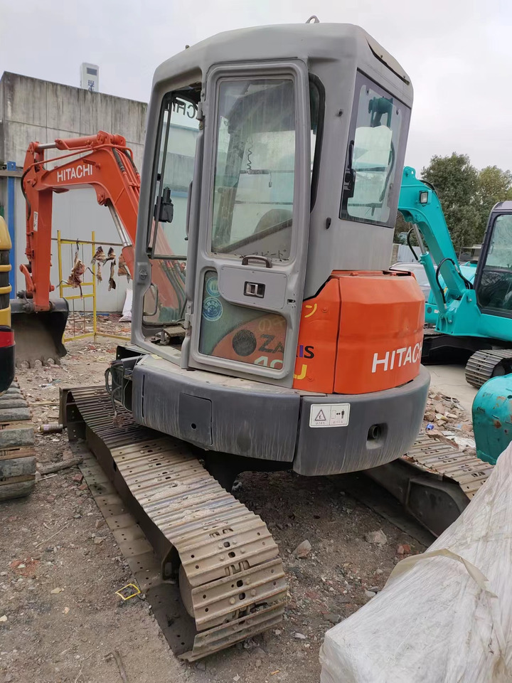 HITACHI ZX40U - Minibagger: das Bild 1 HITACHI ZX40U - Minibagger: das Bild 1