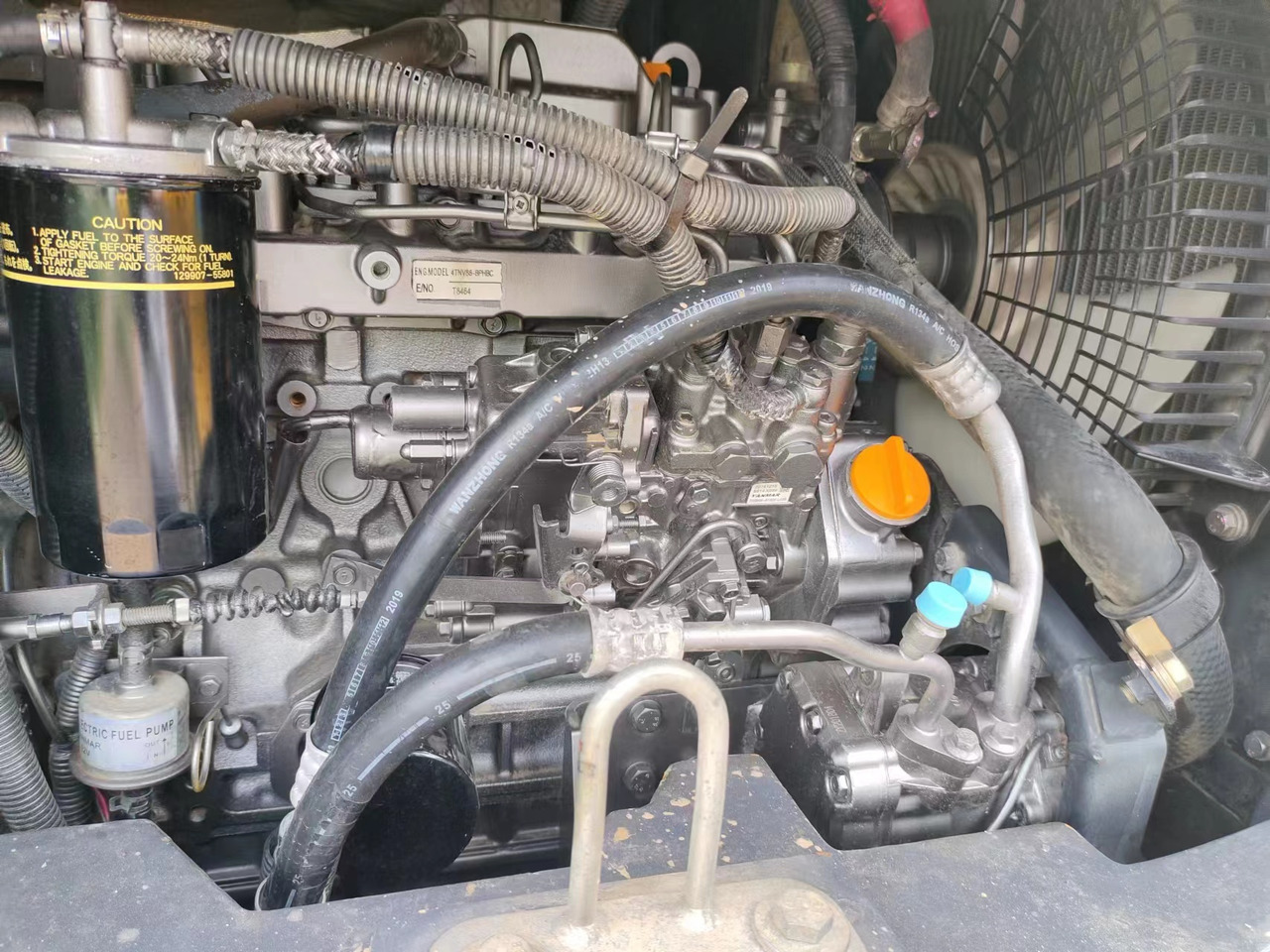 HITACHI ZX55 USR-5A - Minibagger: das Bild 5 HITACHI ZX55 USR-5A - Minibagger: das Bild 5