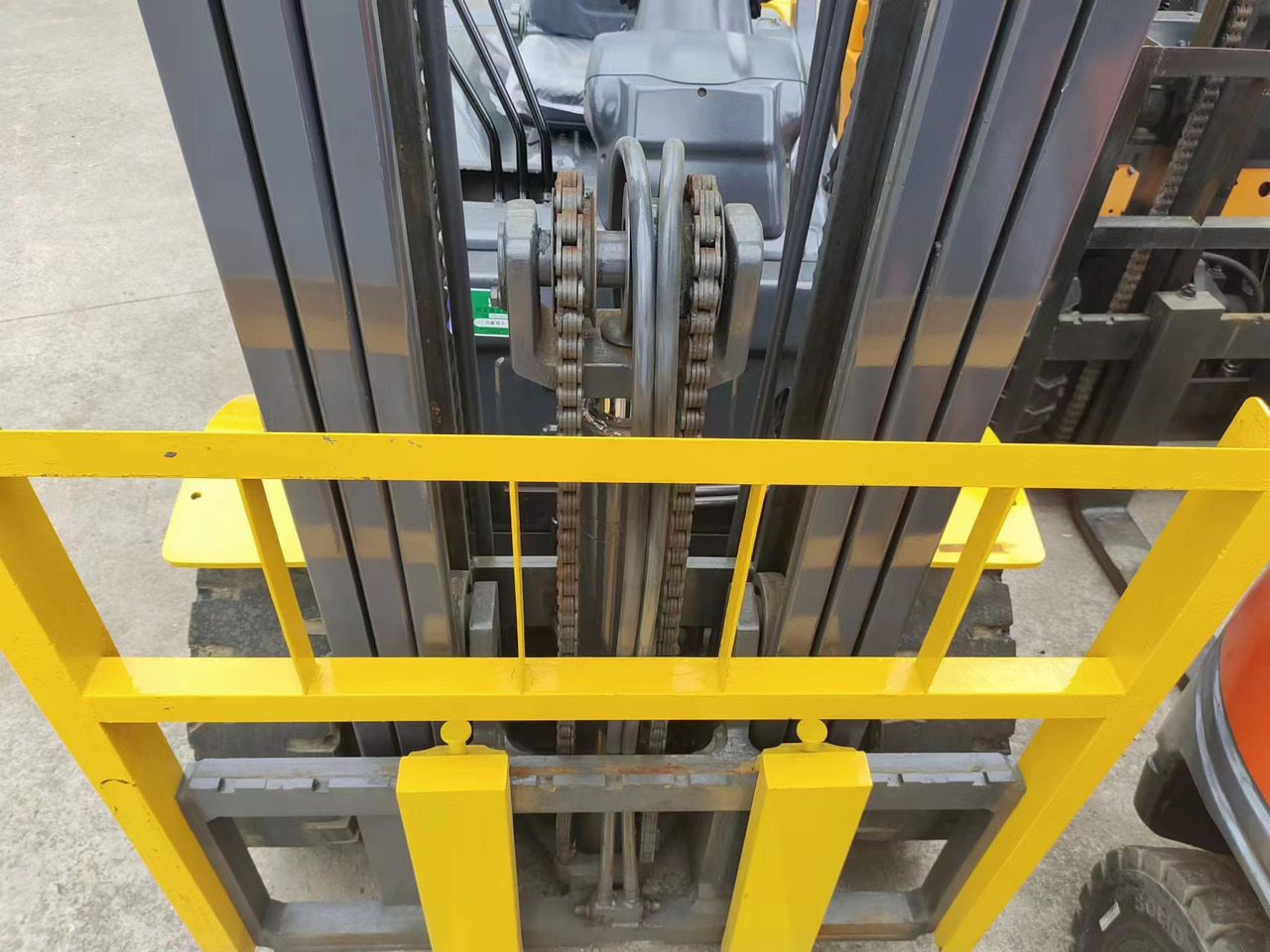 KOMATSU FD30 FD50 FD70 Japanese diesel forklift - Dieselstapler: das Bild 3 KOMATSU FD30 FD50 FD70 Japanese diesel forklift - Dieselstapler: das Bild 3