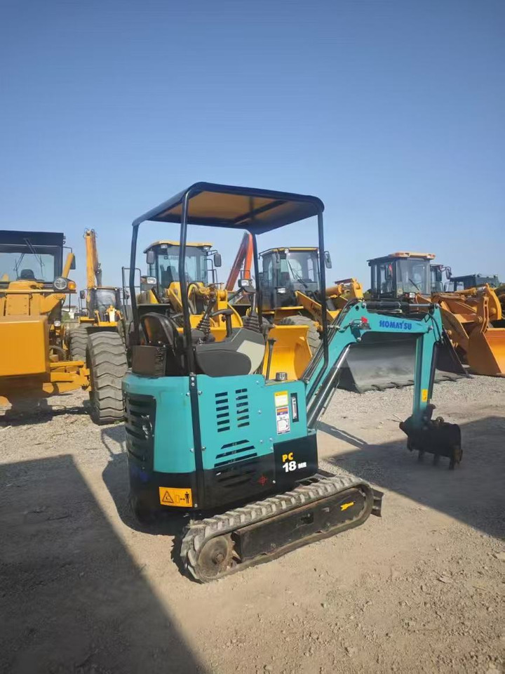 KOMATSU PC18 - Minibagger: das Bild 4 KOMATSU PC18 - Minibagger: das Bild 4