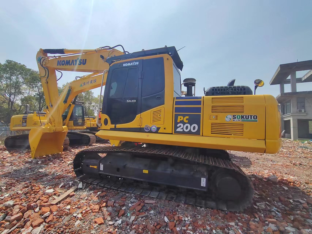 KOMATSU PC200-8N1 - Kettenbagger: das Bild 1 KOMATSU PC200-8N1 - Kettenbagger: das Bild 1