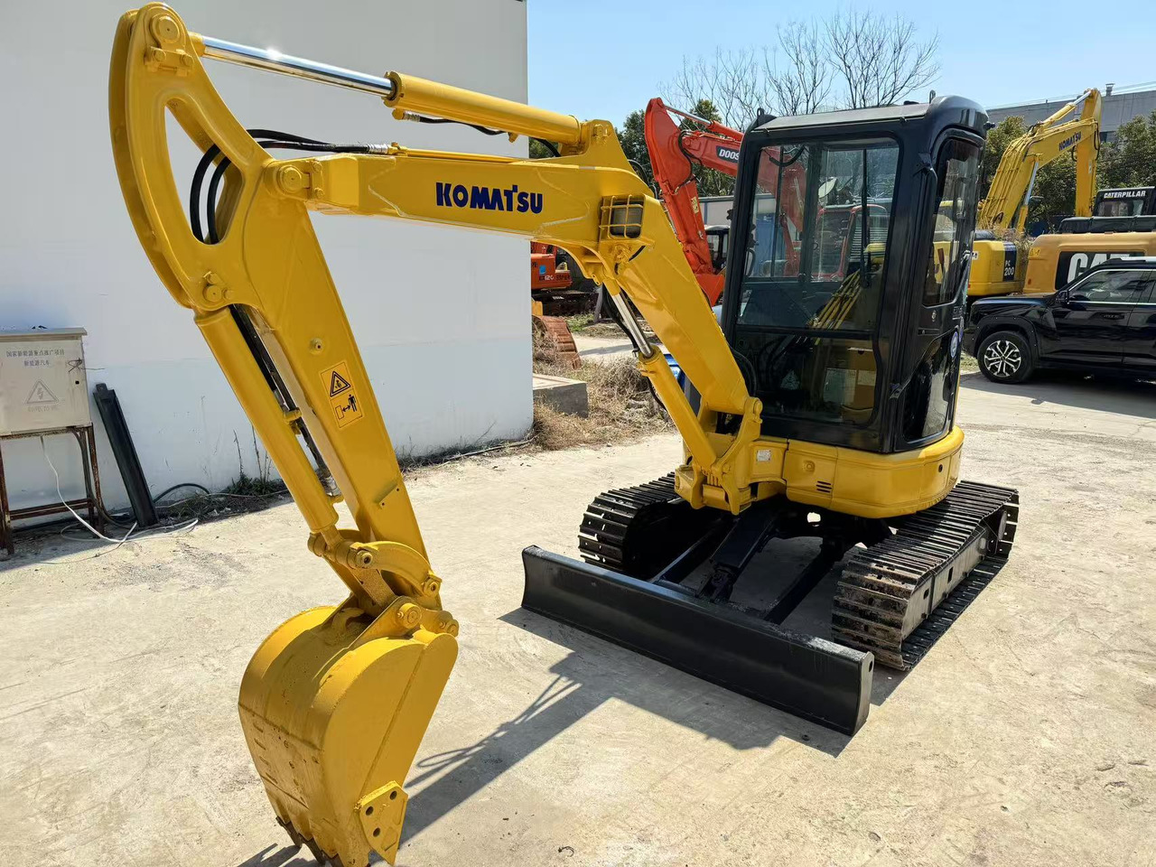 KOMATSU PC35MR - Minibagger: das Bild 2 KOMATSU PC35MR - Minibagger: das Bild 2