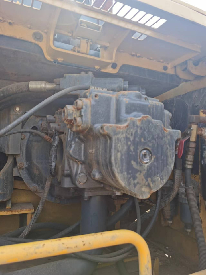 KOMATSU PC400-7 - Kettenbagger: das Bild 5 KOMATSU PC400-7 - Kettenbagger: das Bild 5