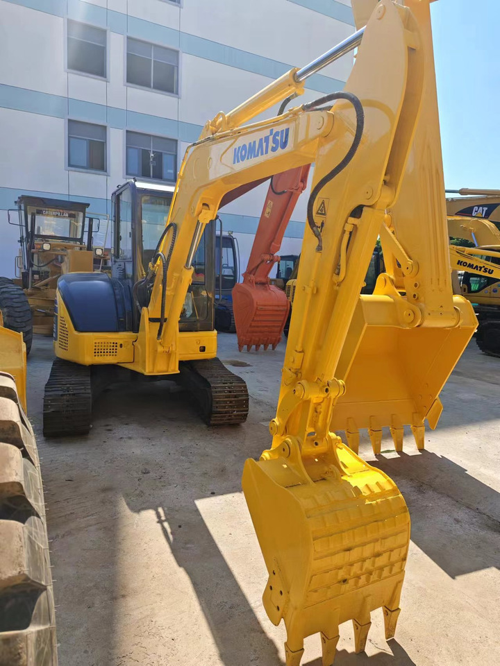 KOMATSU PC55MR - Minibagger: das Bild 2 KOMATSU PC55MR - Minibagger: das Bild 2