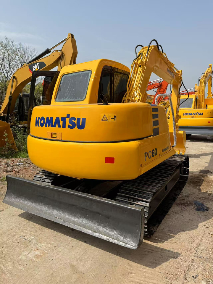 KOMATSU PC60-7 - Minibagger: das Bild 3 KOMATSU PC60-7 - Minibagger: das Bild 3