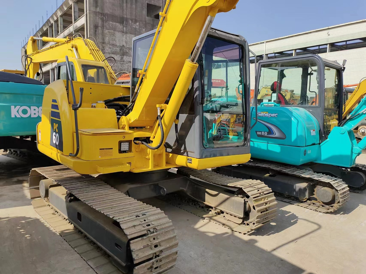 KOMATSU PC60-8 - Minibagger: das Bild 3 KOMATSU PC60-8 - Minibagger: das Bild 3