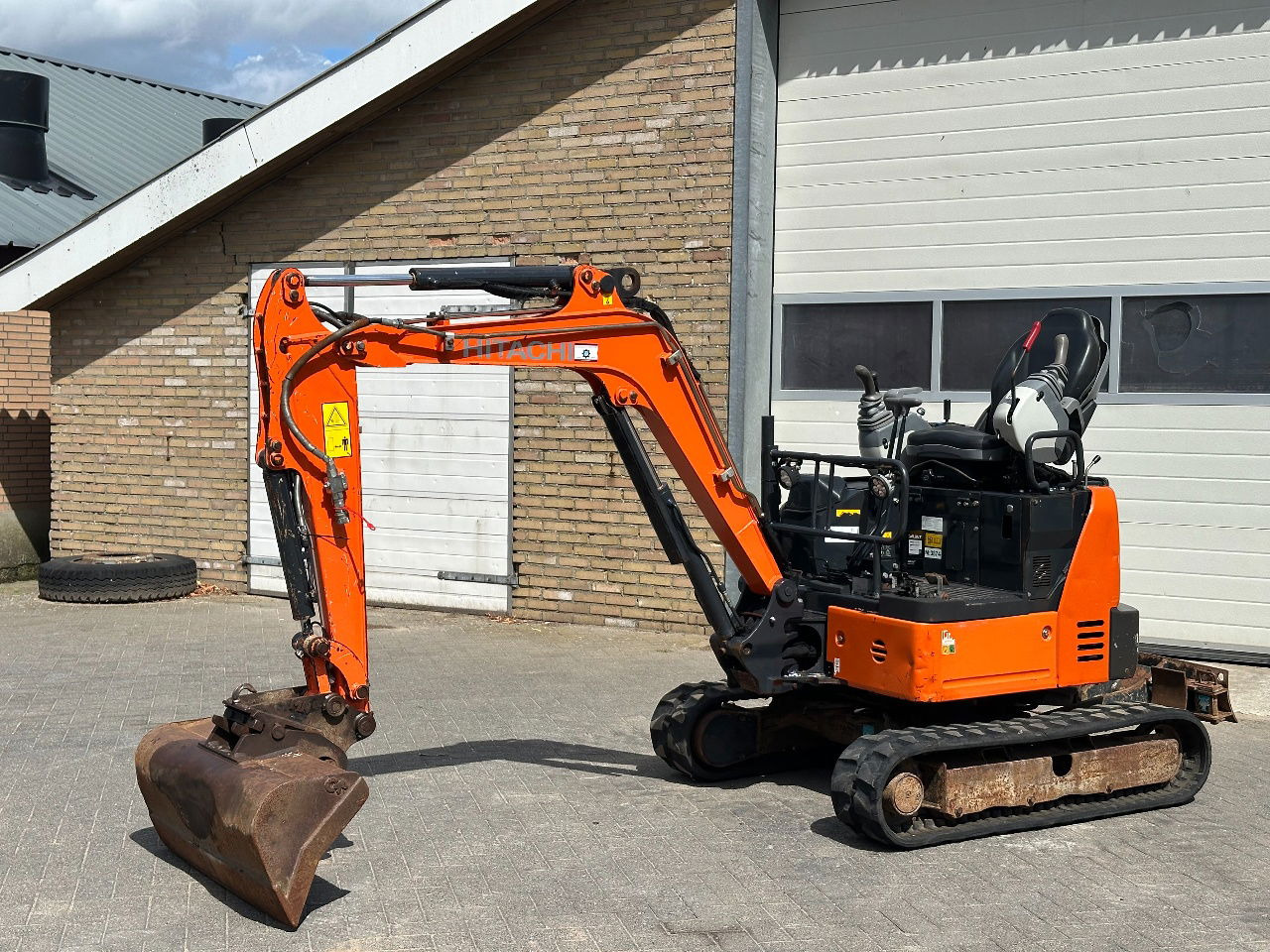 Hitachi ZX19U-6 YR - Minibagger: das Bild 1 Hitachi ZX19U-6 YR - Minibagger: das Bild 1