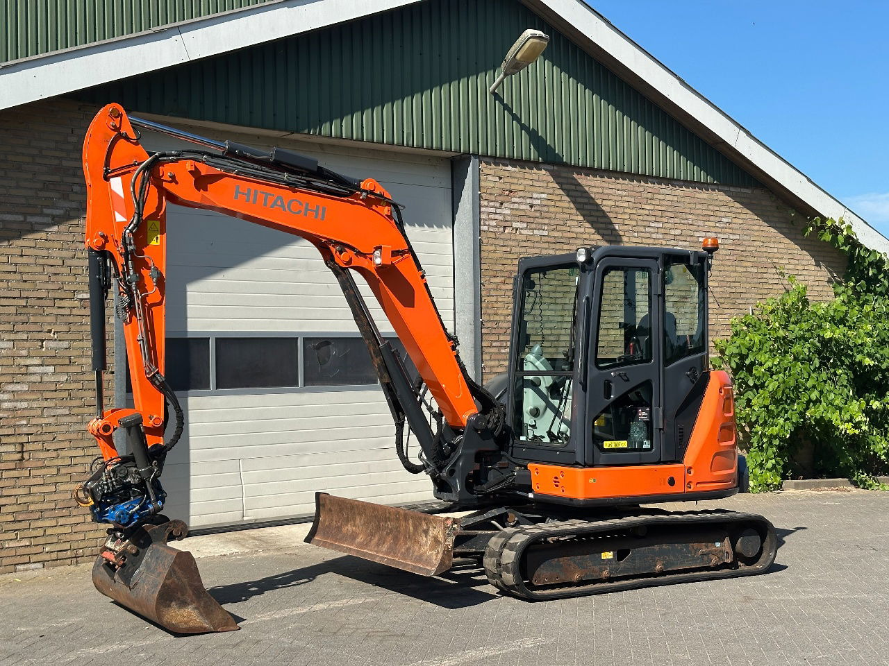 Hitachi ZX65USB-5A CLR - Minibagger: das Bild 4 Hitachi ZX65USB-5A CLR - Minibagger: das Bild 4