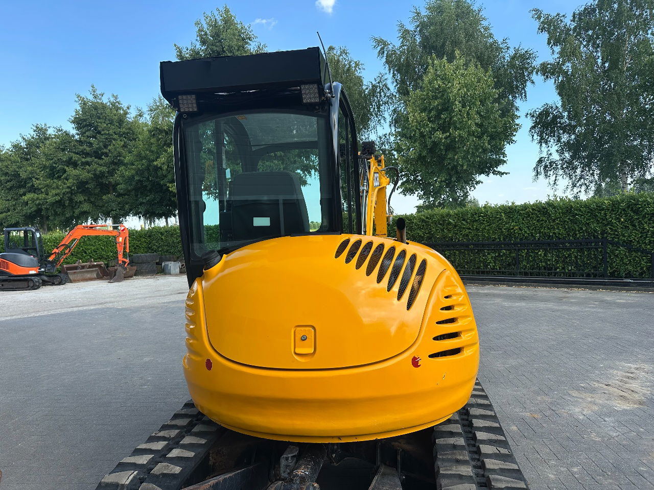 Minibagger JCB 8045 ZTS: das Bild 15 Minibagger JCB 8045 ZTS: das Bild 15