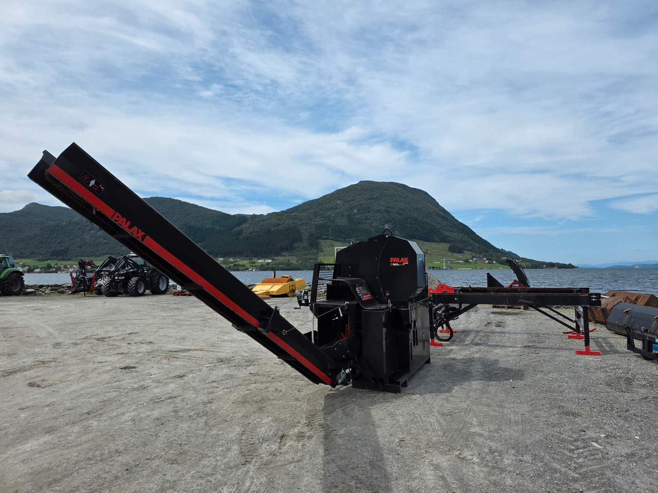 Palax C900.2 PRO+ - Forstmaschine: das Bild 5 Palax C900.2 PRO+ - Forstmaschine: das Bild 5