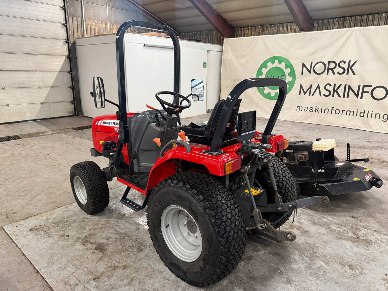 Massey Ferguson 1520 #MVA FRI# - Traktor: das Bild 2 Massey Ferguson 1520 #MVA FRI# - Traktor: das Bild 2
