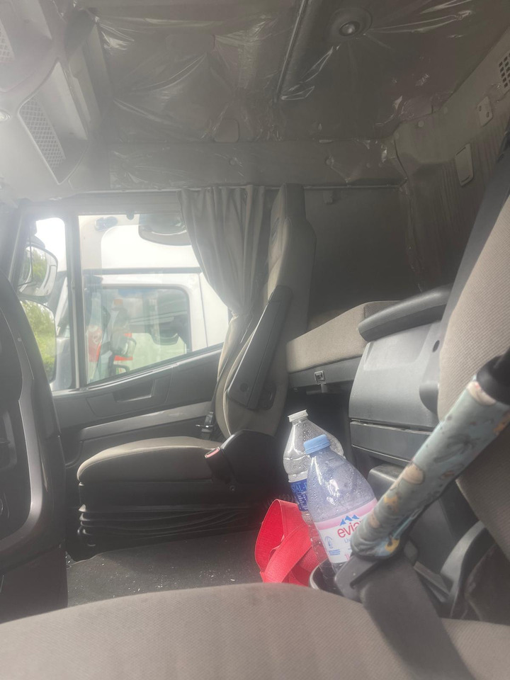 IVECO STRALIS 480 - Sattelzugmaschine: das Bild 3 IVECO STRALIS 480 - Sattelzugmaschine: das Bild 3