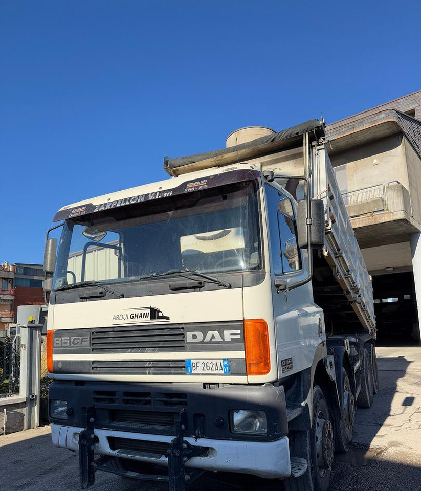 Ribaltabile daf 85cf 430 / anno 1999 - Kipper: das Bild 5 Ribaltabile daf 85cf 430 / anno 1999 - Kipper: das Bild 5